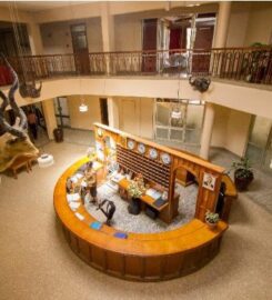SIRIKWA HOTEL