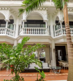 CITYBLUE CREEKSIDE HOTEL & SUITES