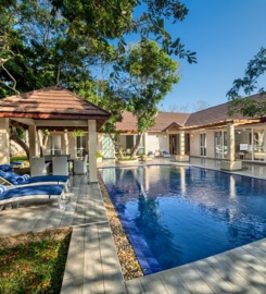 LEOPARD BEACH RESORT & SPA DIANI