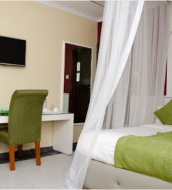 NOBLE HOTEL