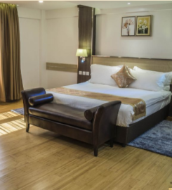 THE OLE-KEN HOTEL