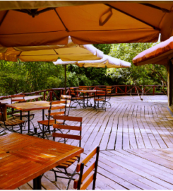 PRIDEINN MARA CAMP