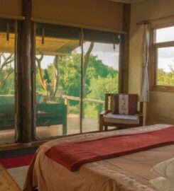 OL PEJETA SAFARI COTTAGES