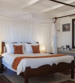 MNARANI BEACH CLUB