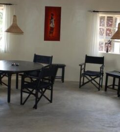 NYATI HILL COTTAGES