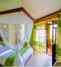 OLIVE RESORT NAIVASHA