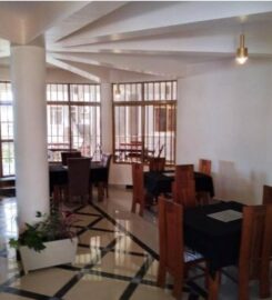 PAZURI HOTEL KITALE