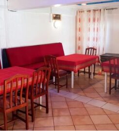 RED BUFFALO HOUSE HOTEL