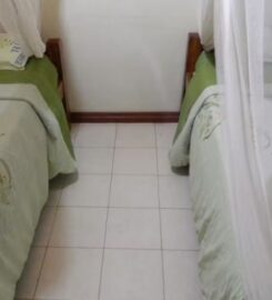 OYUGIS HILL BREEZE HOTEL