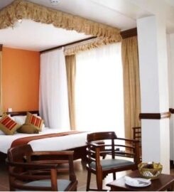 GRAY'S OAK HOTEL KITENGELA