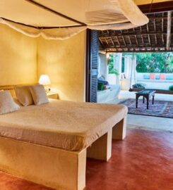 Banana House and Wellness Centre Lamu