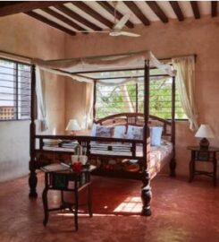 Banana House and Wellness Centre Lamu