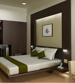 The Loch Hotel Bondo